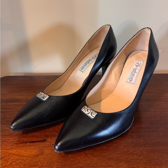 Brighton Black Leather Heels with Silver Accent NWT - Picture 1 of 9